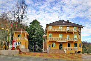 Гостиница Гранд Каньон Дагомыс-0